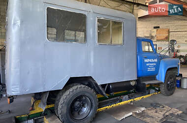 Грузовой фургон ГАЗ 52 1990 в 
