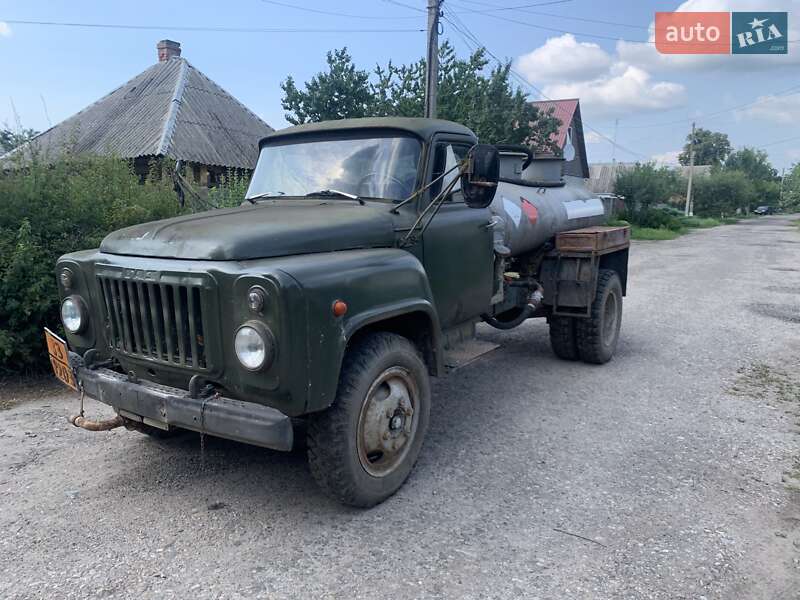 Бензовоз ГАЗ 52 1989 в Змиеве