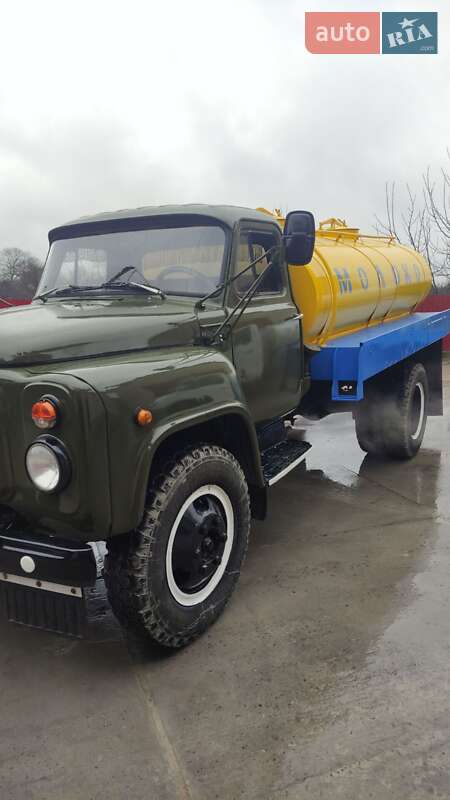 Цистерна ГАЗ 53 1990 в Каменец-Подольском