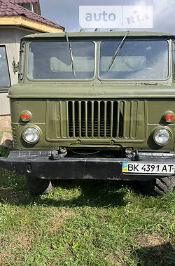 Грузовой фургон ГАЗ 66 1992 в Сарнах