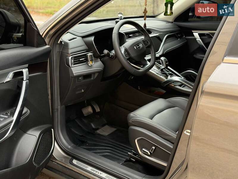 Внедорожник / Кроссовер Geely Atlas Pro 2022 в Кривом Роге фото 34 Внедорожник / Кроссовер Geely Atlas Pro 2022 в Кривом Роге