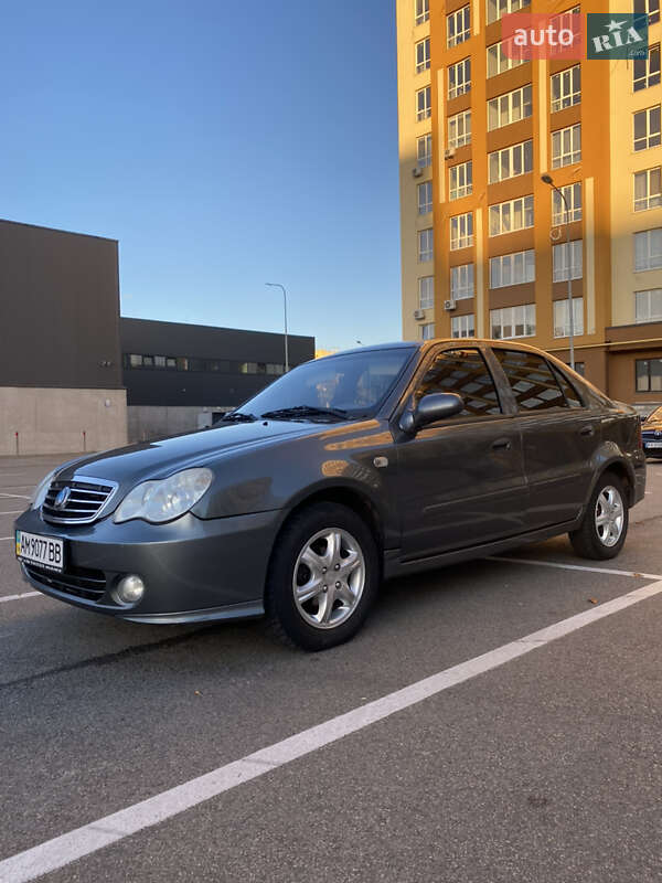 Седан Geely CK-2 2010 в Вишневом фото Седан Geely CK-2 2010 в Вишневом