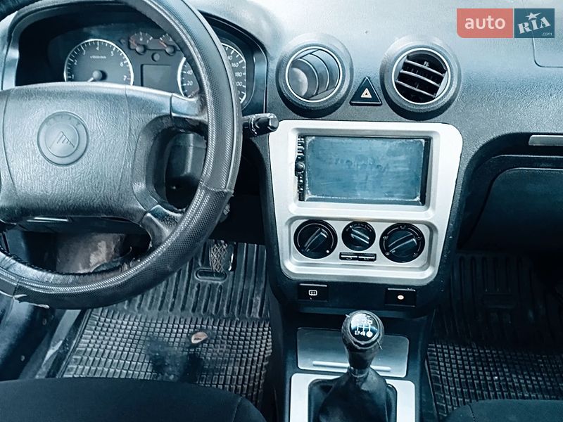 Седан Geely CK-2 2011 в Золочеві