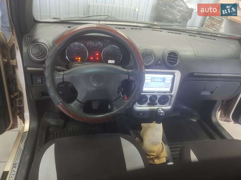 Седан Geely CK 2010 в Кривому Розі
