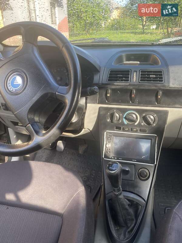 Седан Geely CK 2007 в Нововолынске