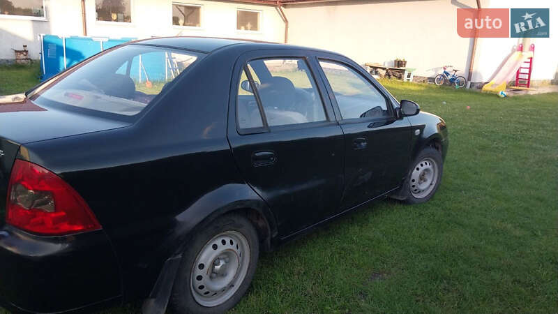Седан Geely CK 2012 в Вараше