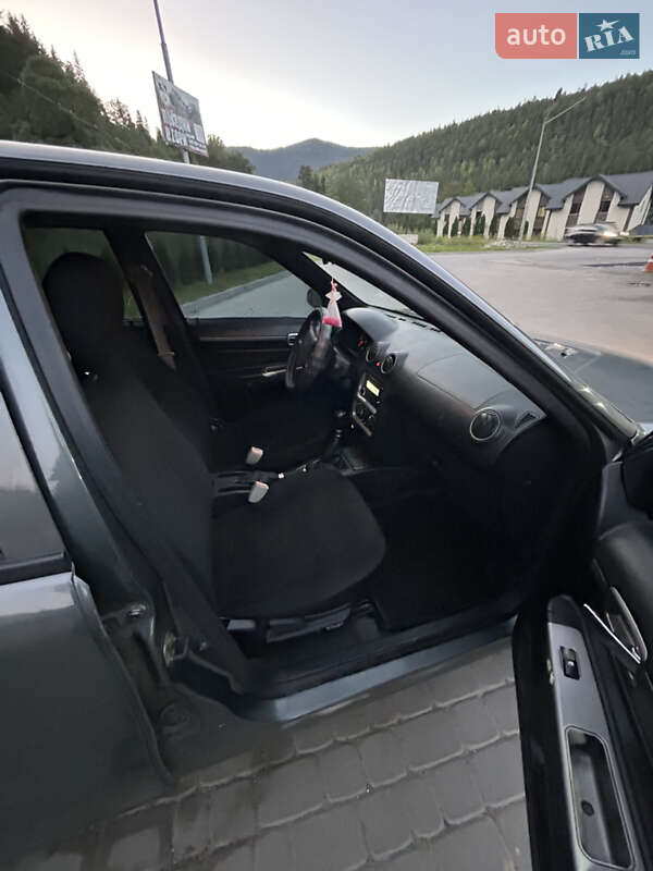 Седан Geely CK 2012 в Поляниці