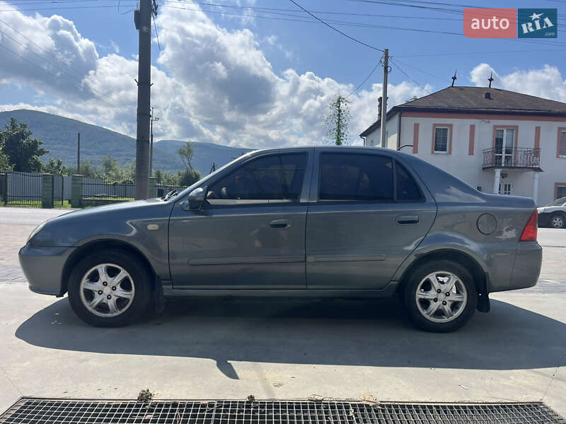Седан Geely CK 2007 в Перечине