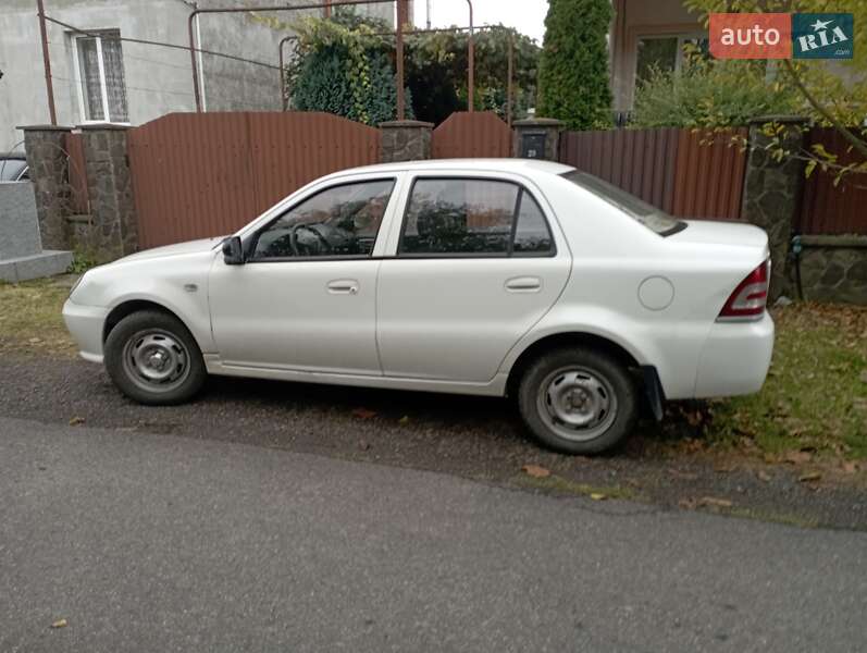 Седан Geely CK 2013 в Ужгороді