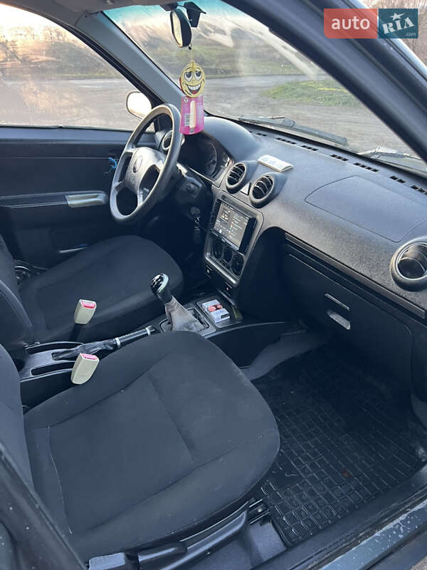 Седан Geely CK 2012 в Теофіполі