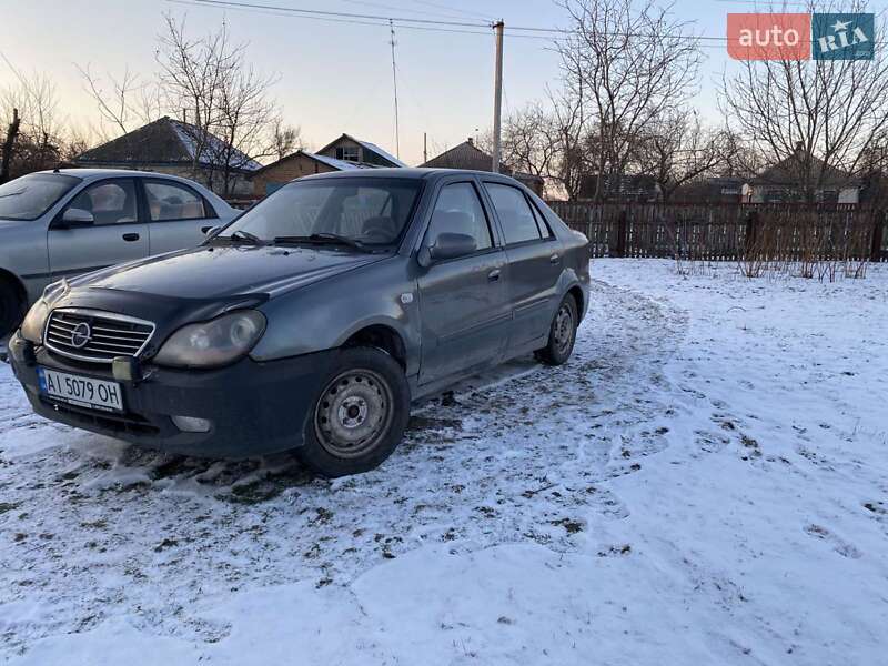 Седан Geely CK 2008 в Градизьку