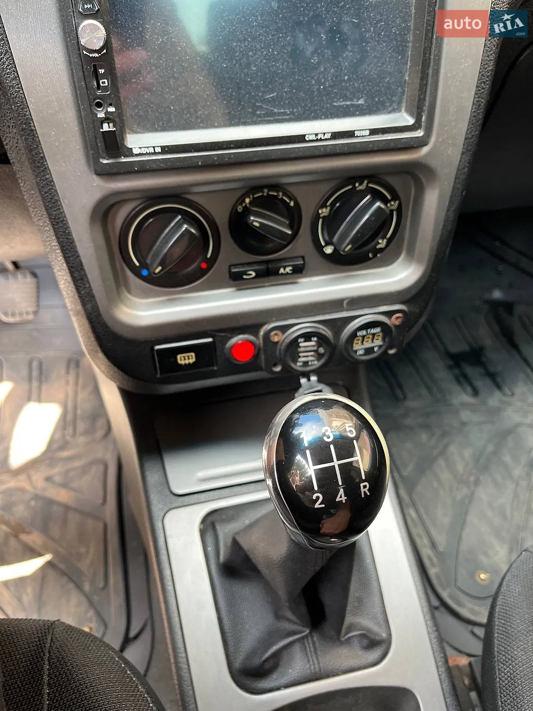 2013 Geely CK (Otaka) - мініатюра 10