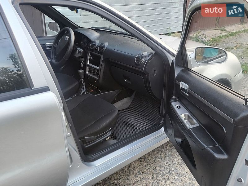Седан Geely CK 2012 в Деражні