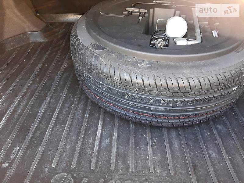 Седан Geely Emgrand 7 (EC7) 2013 в Києві