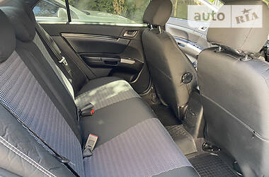 Седан Geely Emgrand 7 (EC7) 2013 в 