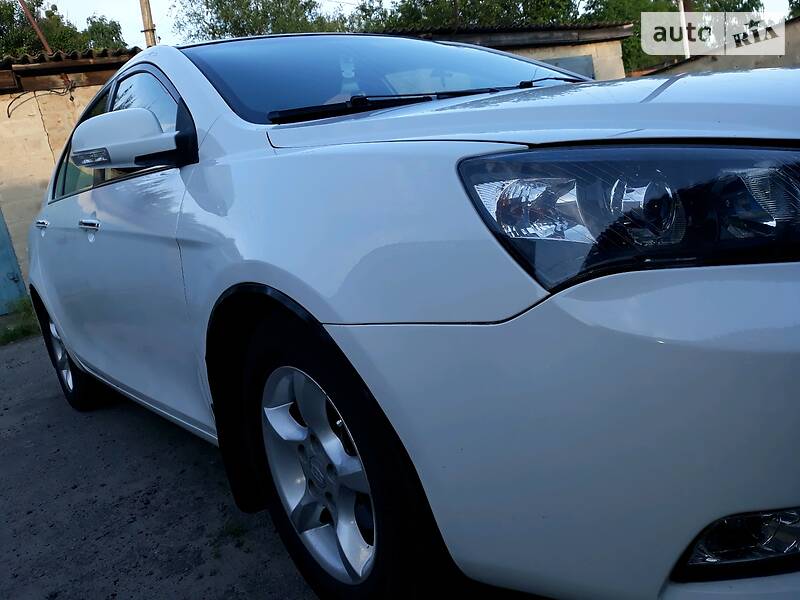 Седан Geely Emgrand 7 (EC7) 2014 в Лохвиці
