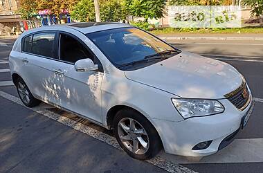 Хэтчбек Geely Emgrand 7 (EC7) 2014 в 