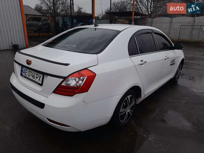 Седан Geely Emgrand 7 (EC7) 2013 в Дніпрі