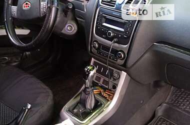 Седан Geely Emgrand 7 (EC7) 2014 в Мостиске