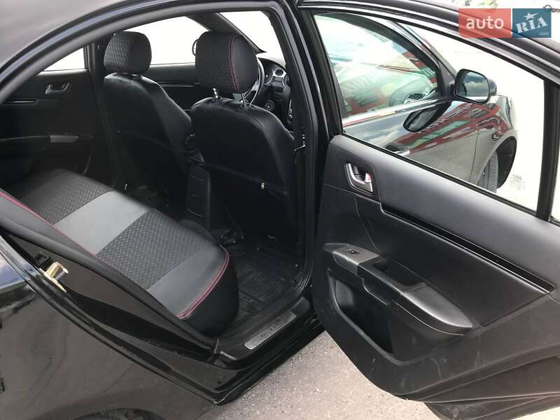 Седан Geely Emgrand 7 (EC7) 2013 в Харкові