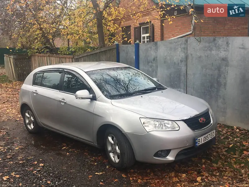 Хэтчбек Geely Emgrand 7 (EC7) 2013 в 