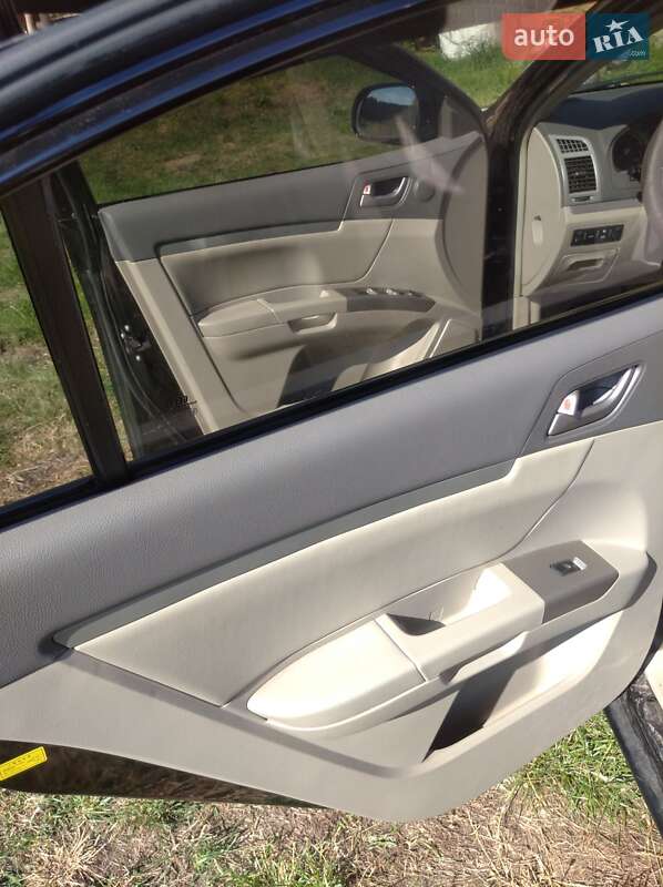 Седан Geely Emgrand 7 (EC7) 2012 в Роздільній