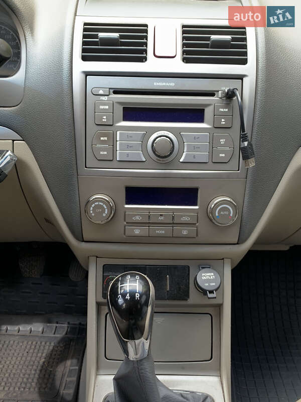 Седан Geely Emgrand 7 (EC7) 2011 в Александрие