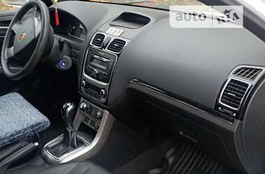 Седан Geely Emgrand 7 (EC7) 2013 в Хмельнике