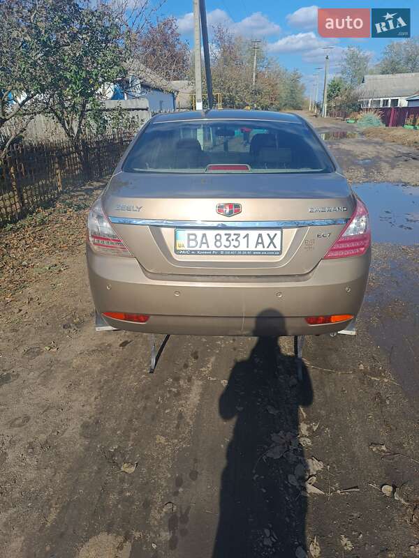 Седан Geely Emgrand 7 (EC7) 2011 в Долинській