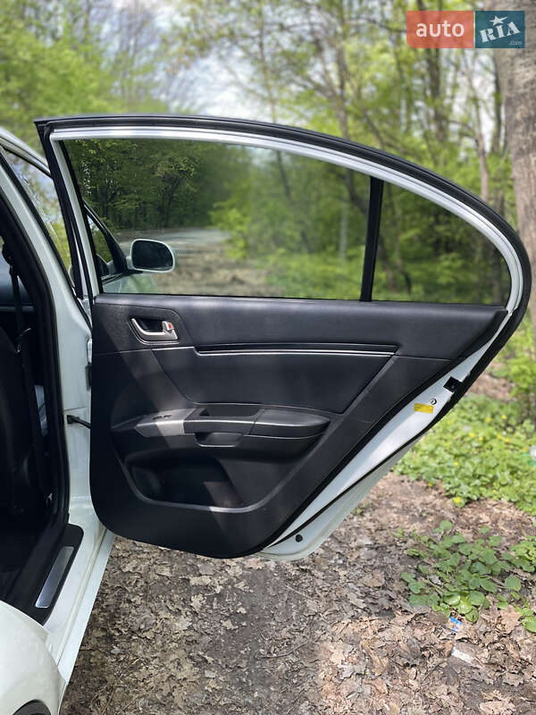 Седан Geely Emgrand 7 (EC7) 2014 в Полтаве