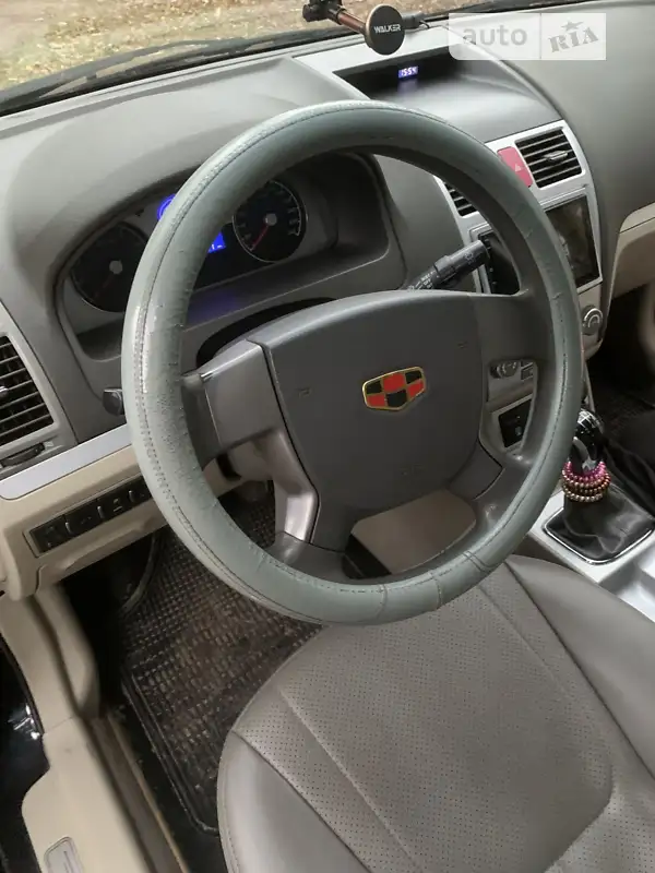 Geely Emgrand 7 (EC7)