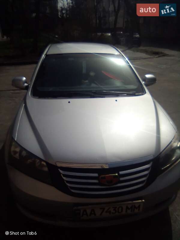 Седан Geely Emgrand 7 (EC7) 2013 в 