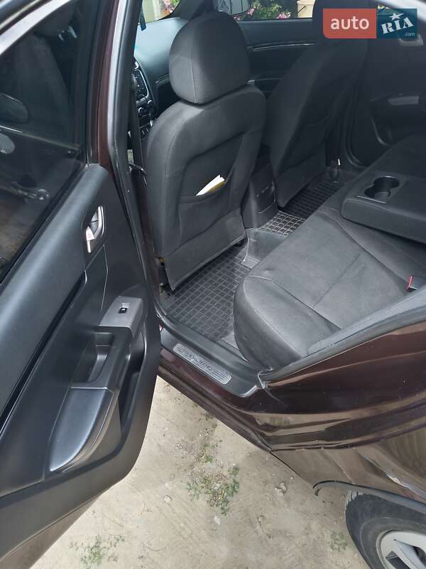 Седан Geely Emgrand 7 (EC7) 2014 в Великой Александровке