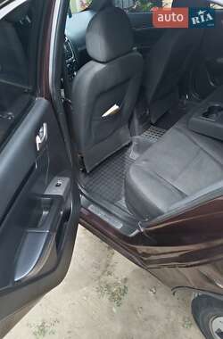 Седан Geely Emgrand 7 (EC7) 2014 в 
