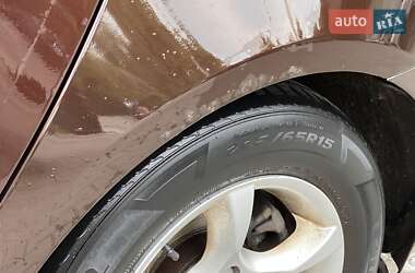 Седан Geely Emgrand 7 (EC7) 2013 в 