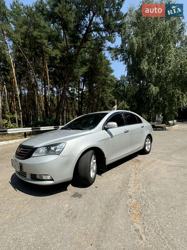 Седан Geely Emgrand 7 (EC7) 2014 в Краснограді