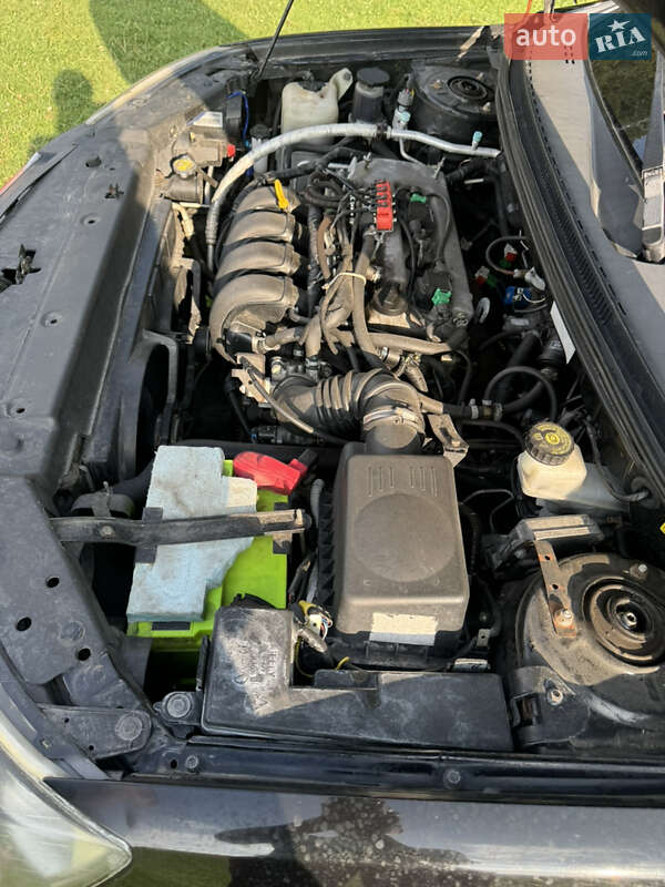 Седан Geely Emgrand 7 (EC7) 2013 в Надворной