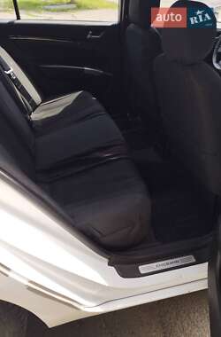 Седан Geely Emgrand 7 (EC7) 2013 в 