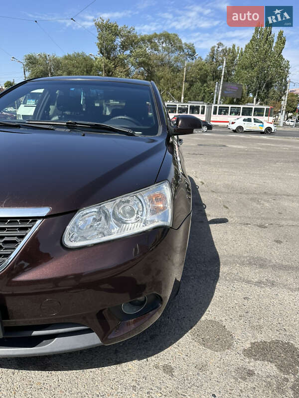 Хетчбек Geely Emgrand 7 (EC7) 2014 в Запоріжжі