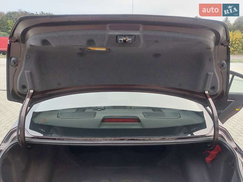 Седан Geely Emgrand 7 (EC7) 2013 в Львове
