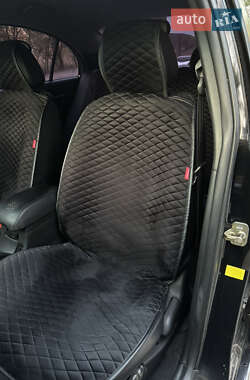 Седан Geely Emgrand 7 (EC7) 2013 в 