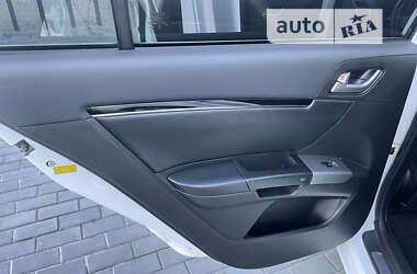 Седан Geely Emgrand 7 (EC7) 2013 в 
