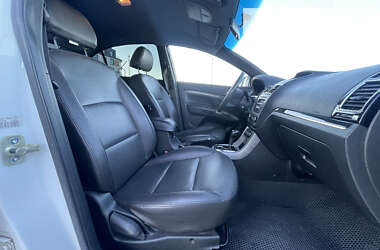 Седан Geely Emgrand 7 (EC7) 2013 в 