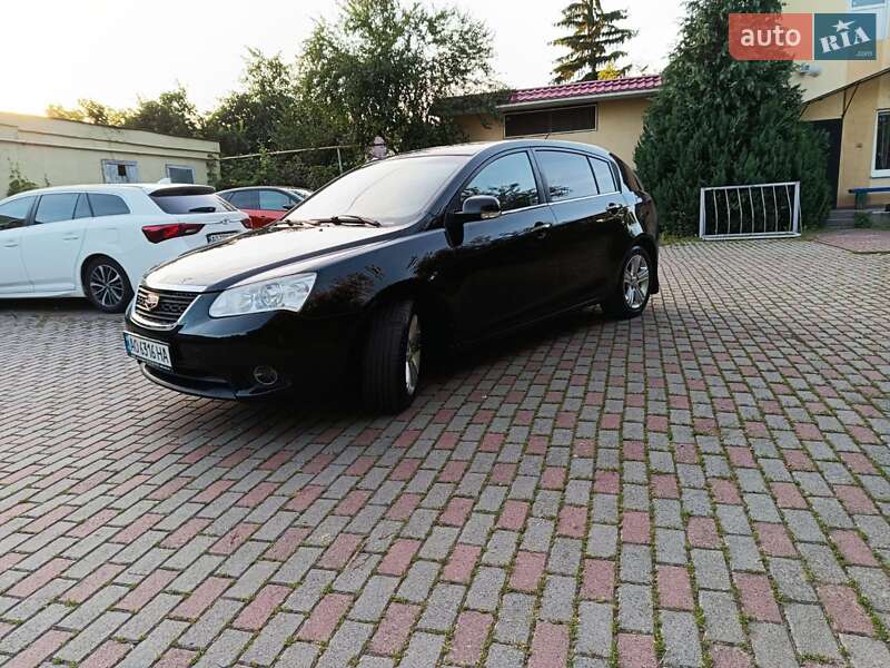 Хетчбек Geely Emgrand 7 (EC7) 2012 в Мукачевому