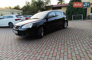 Хетчбек Geely Emgrand 7 (EC7) 2012 в 