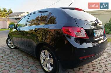 Хэтчбек Geely Emgrand 7 (EC7) 2012 в Мукачево