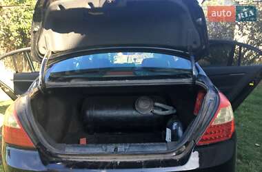 Седан Geely Emgrand 7 (EC7) 2013 в 