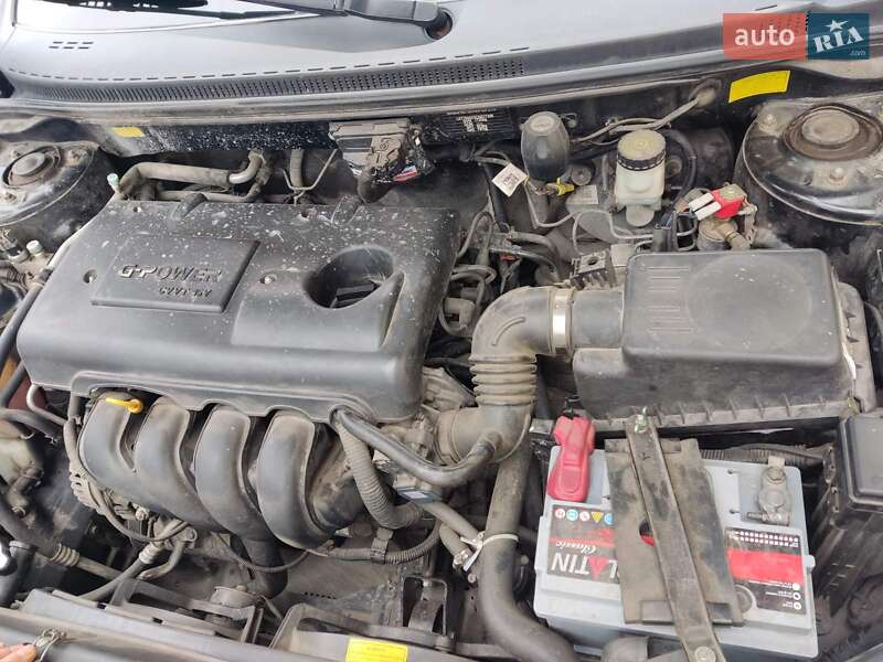 Седан Geely Emgrand 7 (EC7) 2012 в Славуті