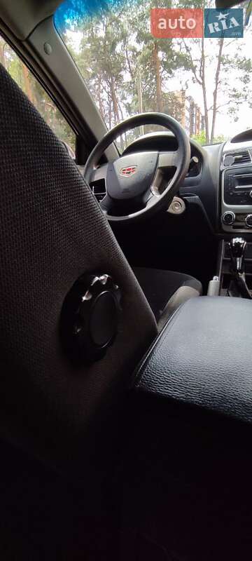 Седан Geely Emgrand 7 (EC7) 2013 в Чернігові