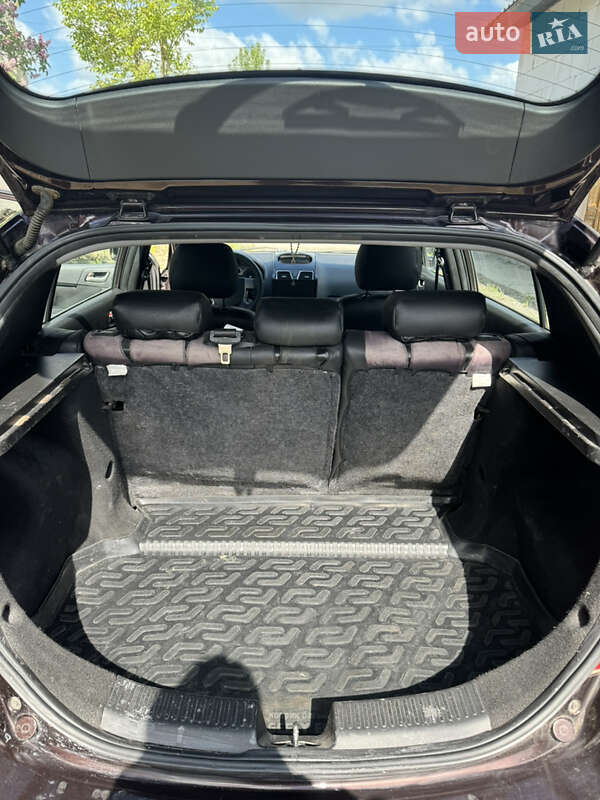 Хэтчбек Geely Emgrand 7 (EC7) 2012 в Глевахе фото 13 Хэтчбек Geely Emgrand 7 (EC7) 2012 в Глевахе